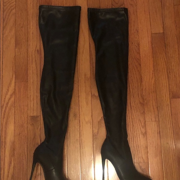 Steve Madden Dominique Thigh High Boot - Picture 3 of 10